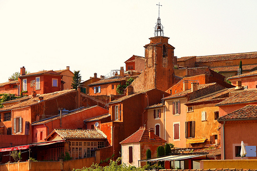 Warm colors of Roussillon by fotoart1945
