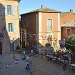 14 juillet... fête nationale sur la place ! par Massimo Battesini - Roussillon 84220 Vaucluse Provence France