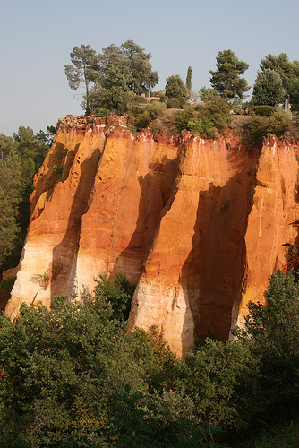 Roussillon, les falaises du chemin des ocres par Pab2944