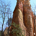 Les chéminées ocre de Rustrel par Jean NICOLET - Rustrel 84400 Vaucluse Provence France