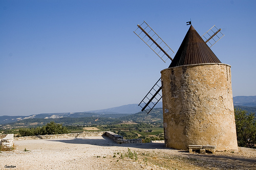 Le Moulin à vent de Saint-Saturnin by sguet1