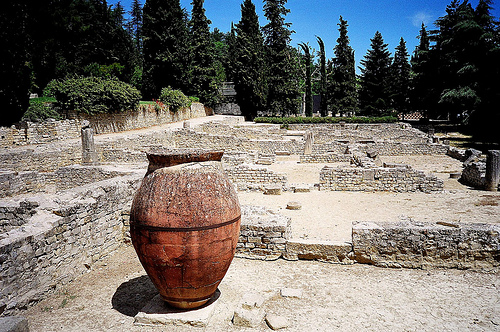 Vaison-la-Romaine : Roman Ruins par wanderingYew2