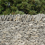 Mur de pierres façon borie par gab113 - Villes sur Auzon 84570 Vaucluse Provence France