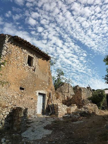 Maison de pierre en ruine by gab113