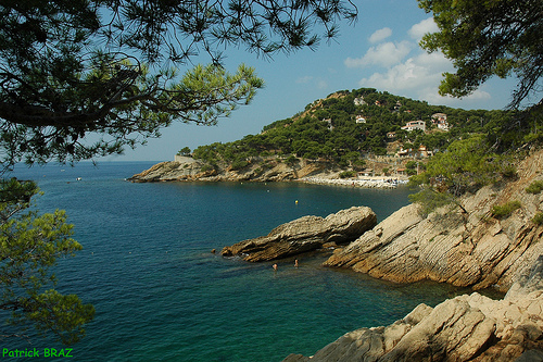 Calanque colorée de Méjean par Patchok34