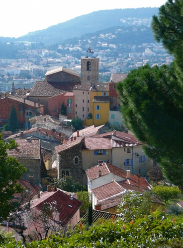 Relief du village de Hyères by caprine321