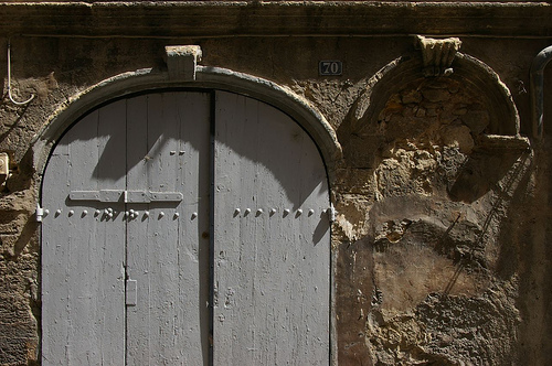 Porte à Pertuis par dvdbramhall