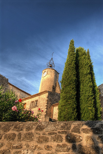 Eglise d'Ansouis by gomba