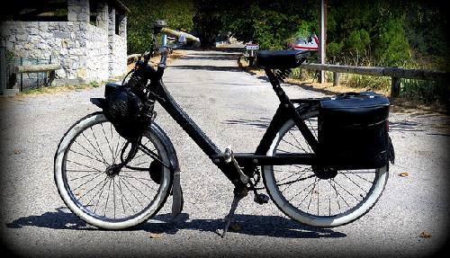 Cyclomoteur Vélo SoleX : le vélo à assistance essence ! par bernard.bonifassi