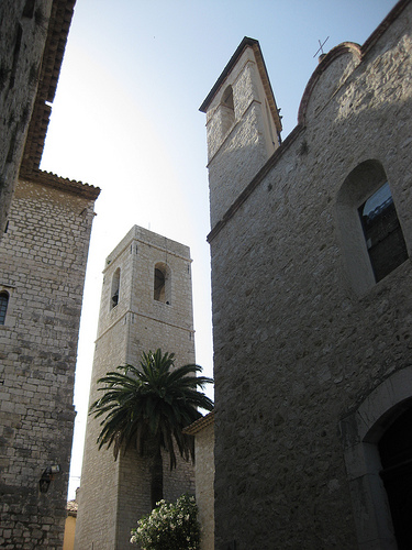 Eglise à Saint Paul de Vence par Andrew Findlater