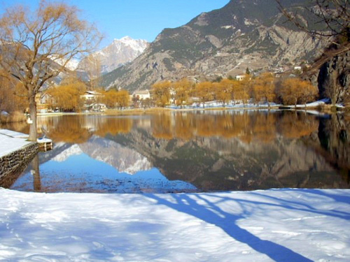 Lac de La Roche de Rame by nosilvio