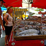 Marché : Saucisson at Bonnieux Market par patrickd80 - Bonnieux 84480 Vaucluse Provence France