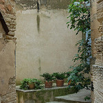 Ruelle à Gordes par Gatodidi - Gordes 84220 Vaucluse Provence France