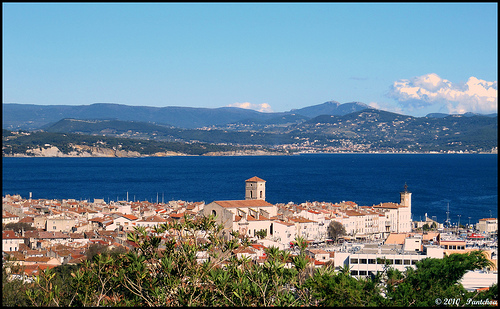 La Ciotat la ville et la baie par Pantchoa