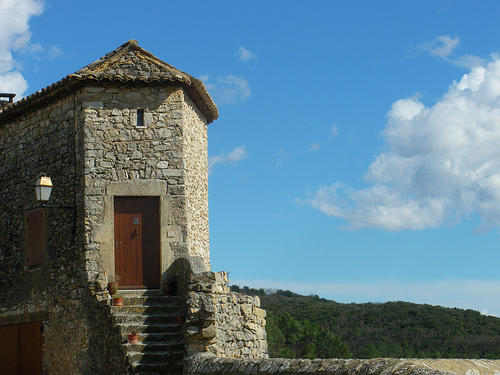 Maison sur le Rempart Cornillon Gard par LAU-30