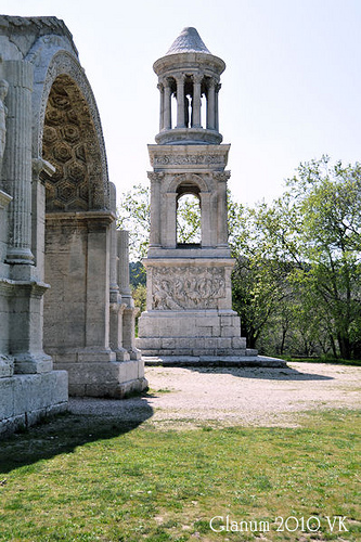 Site archéologique de Glanum by L_a_mer