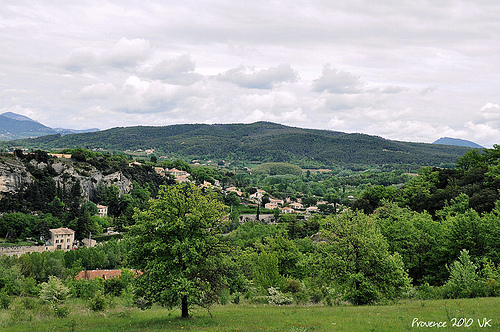 Mois de Mai nuageux en Provence par L_a_mer