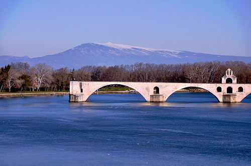 Le pont d'Avignon et le Mont-Ventoux par Laurent2Couesbouc