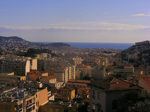 Les toits de Nice by Super.Apple