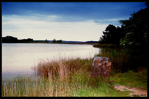 Le Lac Bleu près d'Aix en Provence par Patchok34