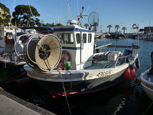 Cassis, bateau de pêche by motse@yahoo.com