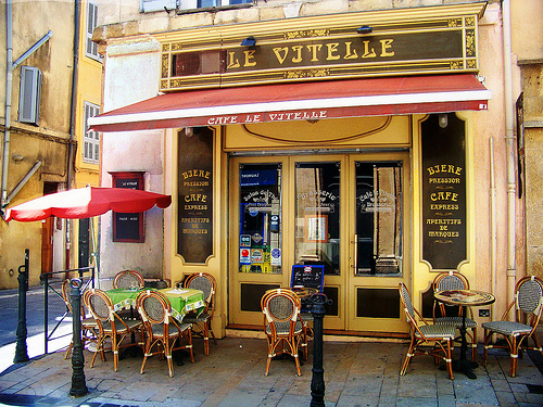 Aix en Provence : Café Le Vitelle by photoartbygretchen