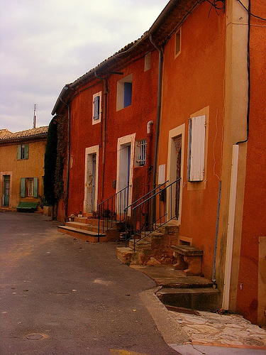 Facades de Roussillon par Super.Apple