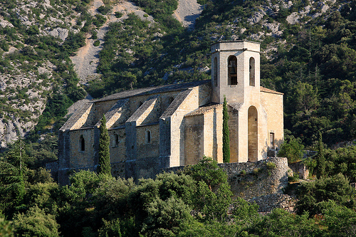 Eglise d'Oppède-le-vieux par Aschaf