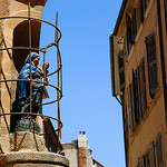 Statue de la vierge à Aix-en-Provence par Aschaf - Aix-en-Provence 13100 Bouches-du-Rhône Provence France