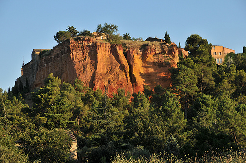 Falaise ocre de Roussillon par :-:claudiotesta:-: