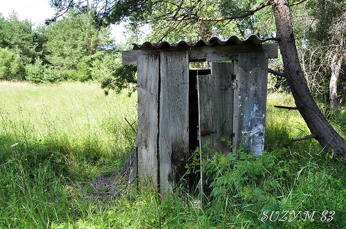 Cabane de chasseurs à la Roque Esclapon par SUZY.M 83