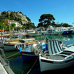 Cassis - barques de pêche par larsen & co - Cassis 13260 Bouches-du-Rhône Provence France