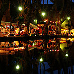 Marché nocturne à Cucuron par catycaty56 - Cucuron 84160 Vaucluse Provence France