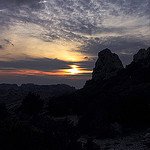 Les dentelles de montmirail à la tombé de la nuit by julienmadd - Suzette 84190 Vaucluse Provence France